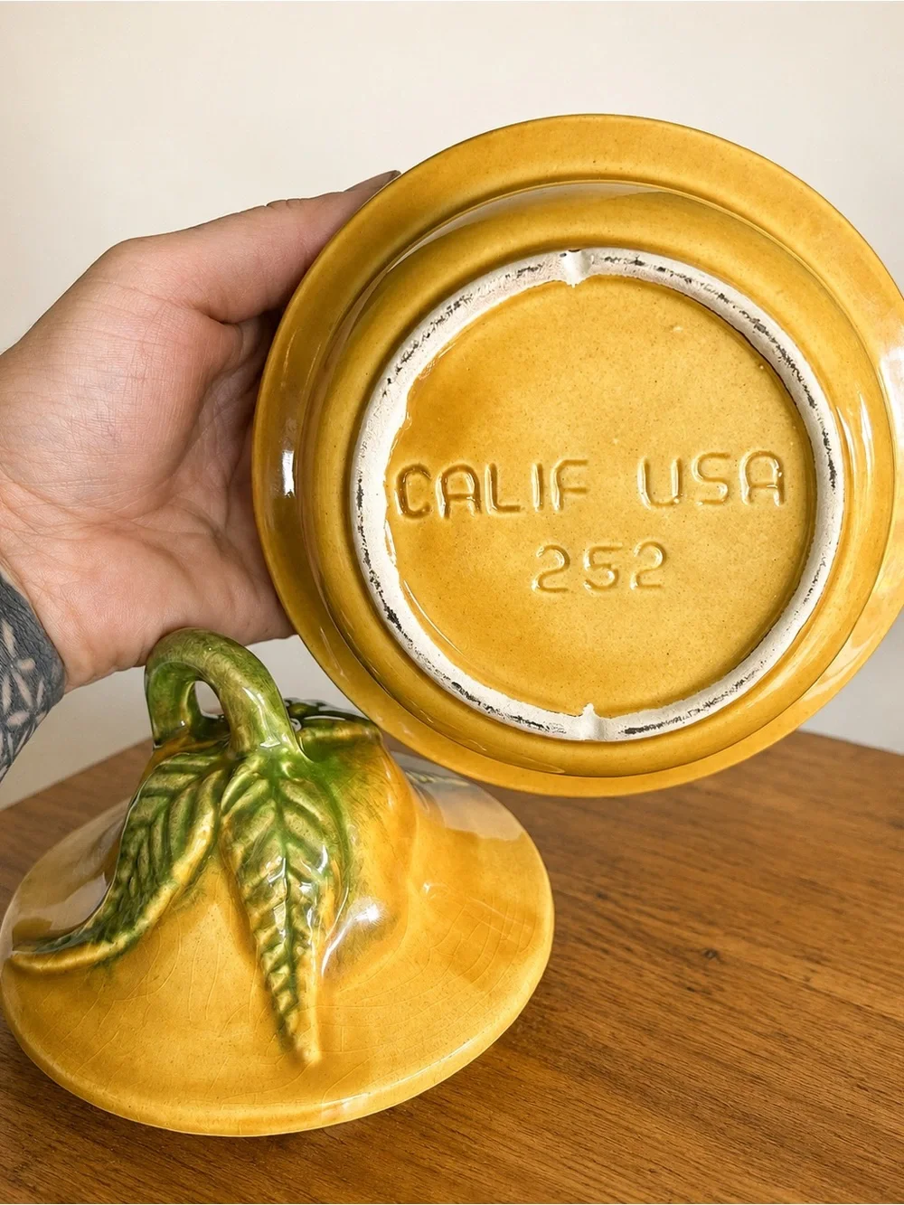 Vintage California Pottery Pear Lidded Sugar Bowl Yellow Green MCM USA 252
